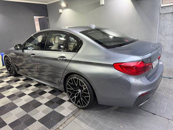 BMW 540i 3.0 24V TURBO GASOLINA M SPORT AUTOMÁTICO